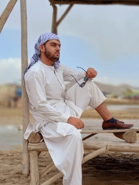 阿富汗帅哥图片